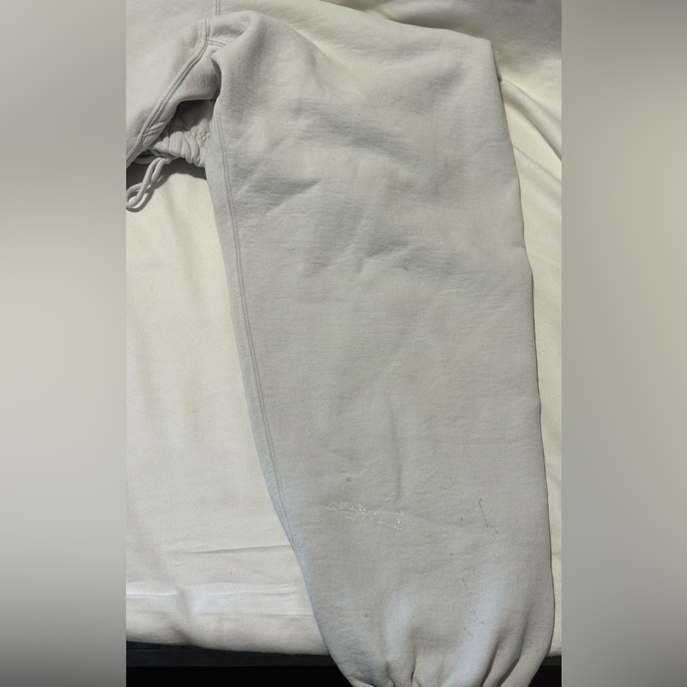 October’s Very Own x Roots Sweatpants - Picture 13 of 16